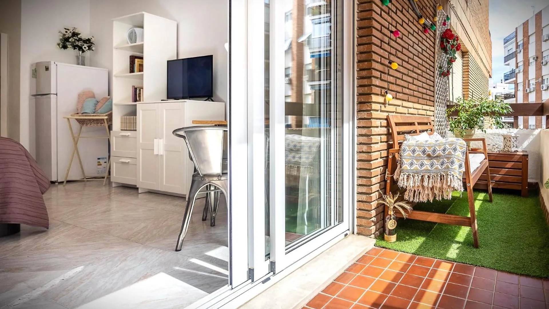 Apartment Sunterrace Loft-Triana'S Star, 10' From City Center! Seville